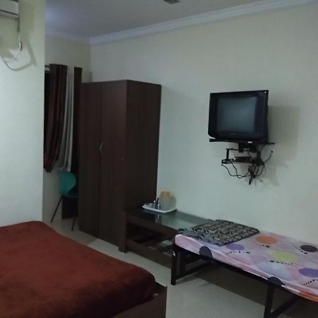 Sai Tirumala Residency ティルパティ エクステリア 写真