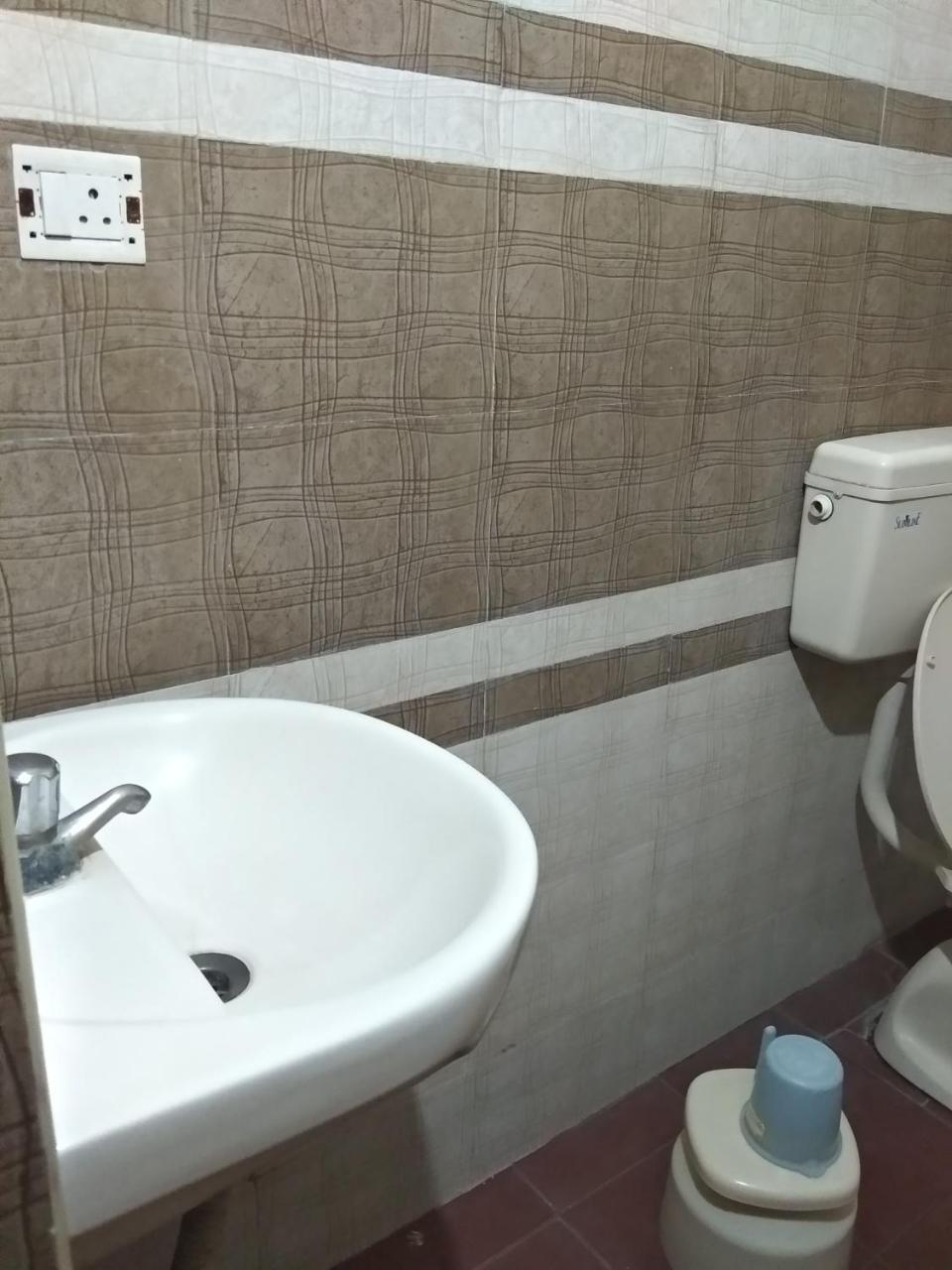 Sai Tirumala Residency ティルパティ エクステリア 写真