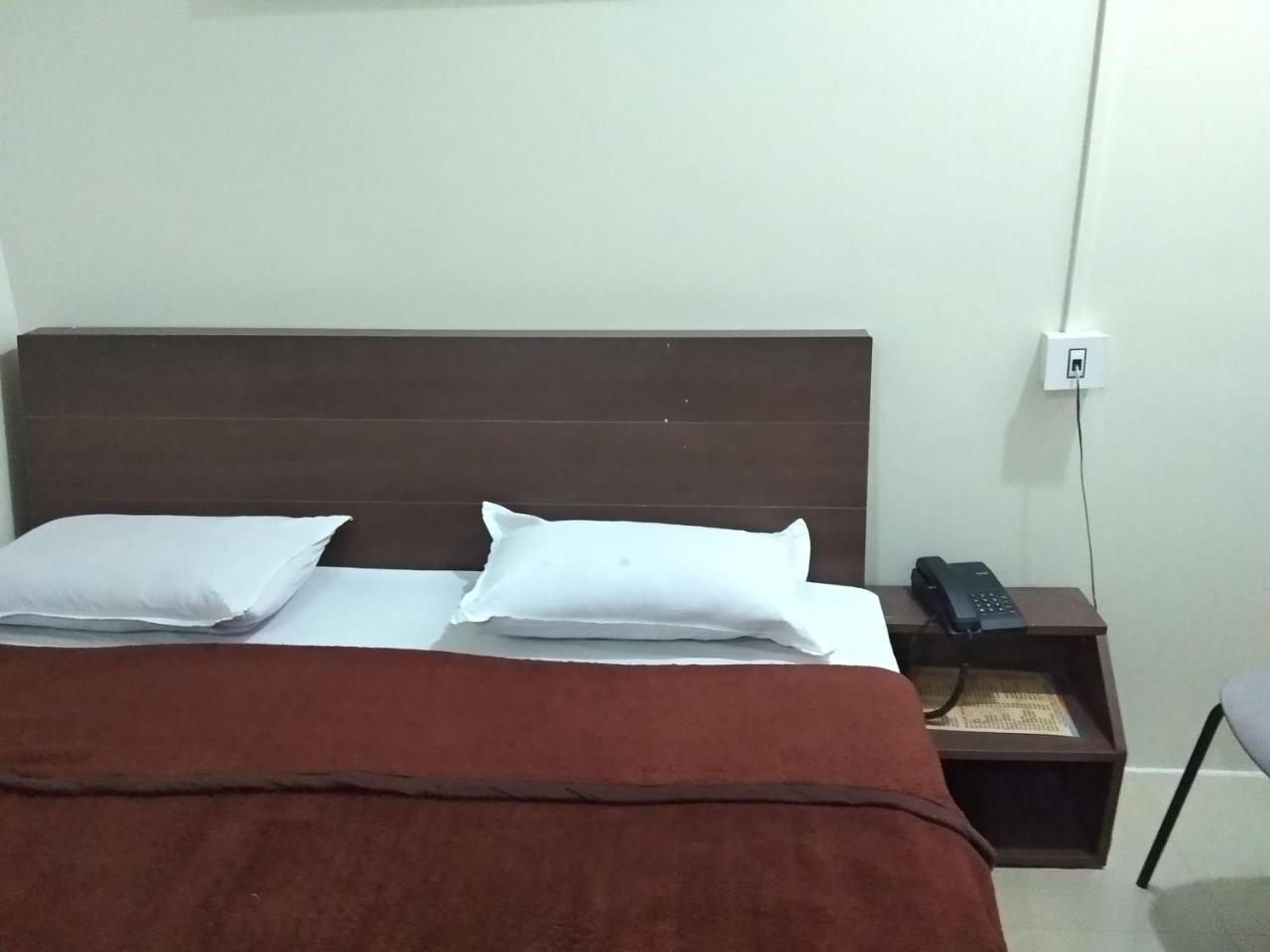 Sai Tirumala Residency ティルパティ エクステリア 写真