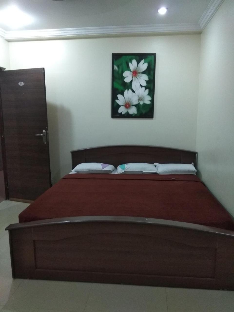 Sai Tirumala Residency ティルパティ エクステリア 写真