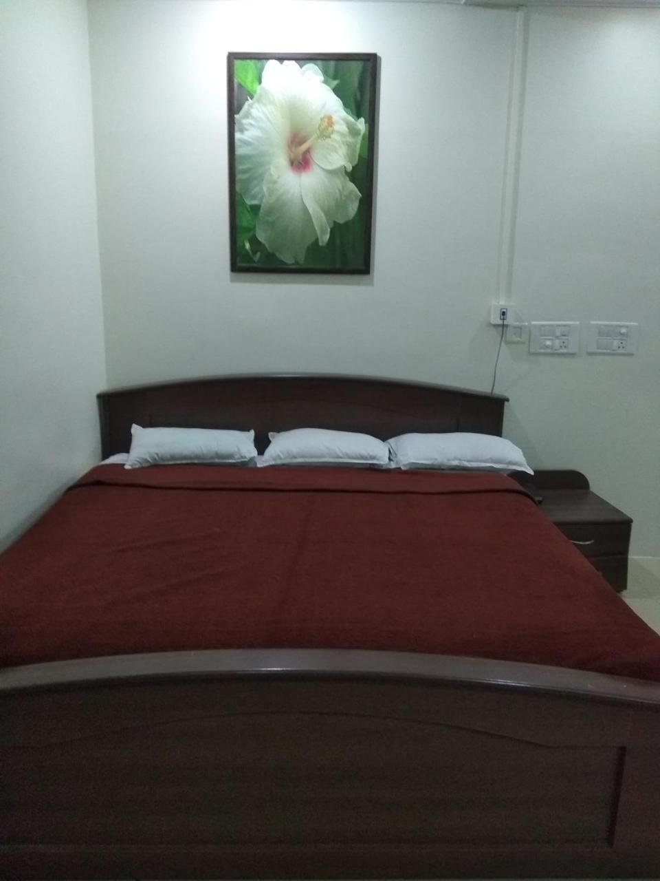 Sai Tirumala Residency ティルパティ エクステリア 写真