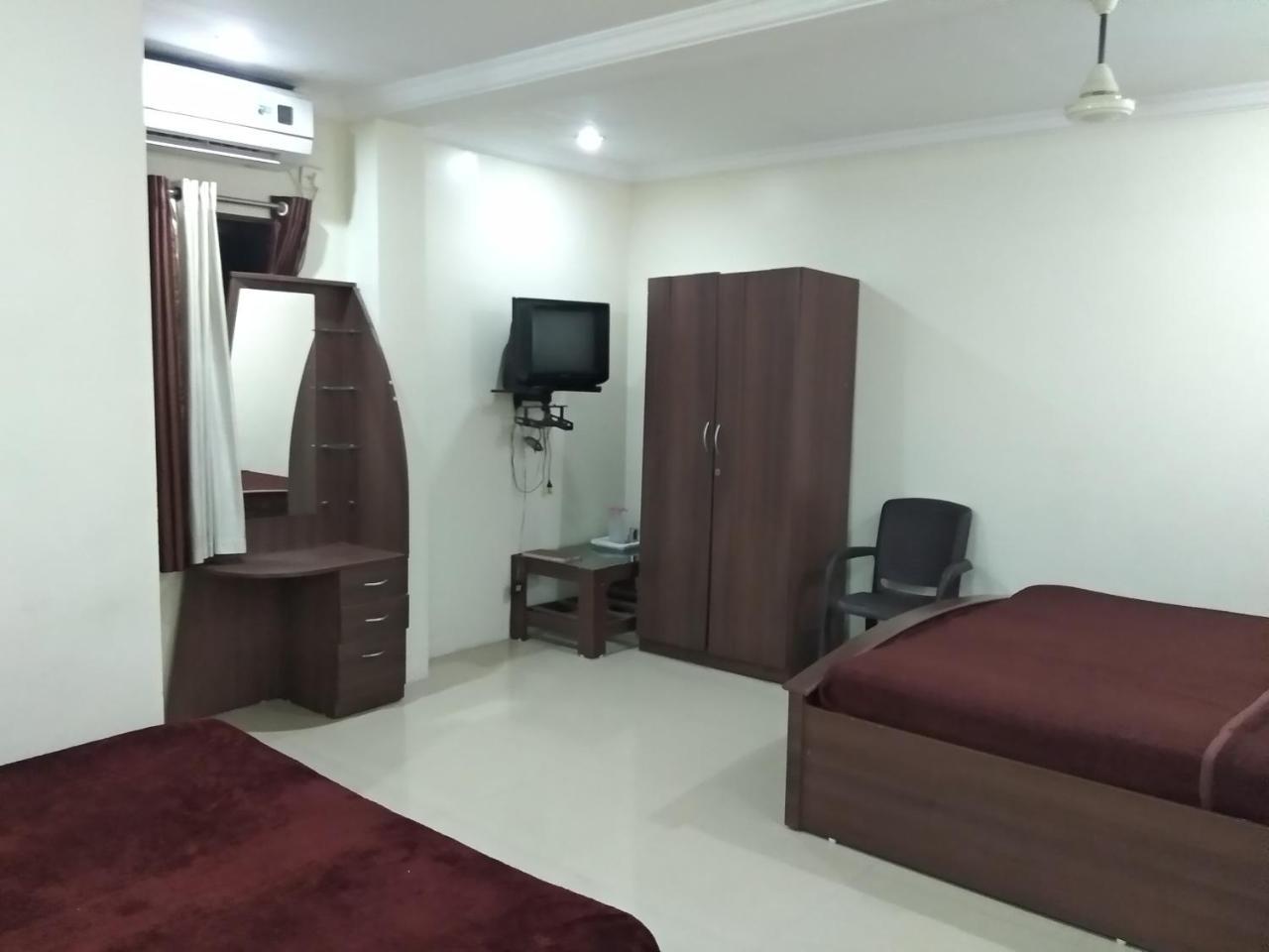 Sai Tirumala Residency ティルパティ エクステリア 写真