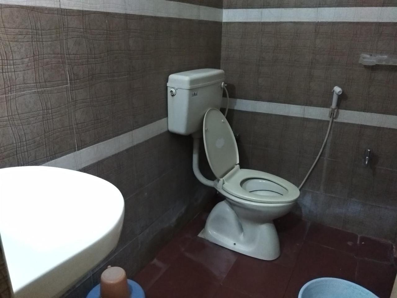 Sai Tirumala Residency ティルパティ エクステリア 写真